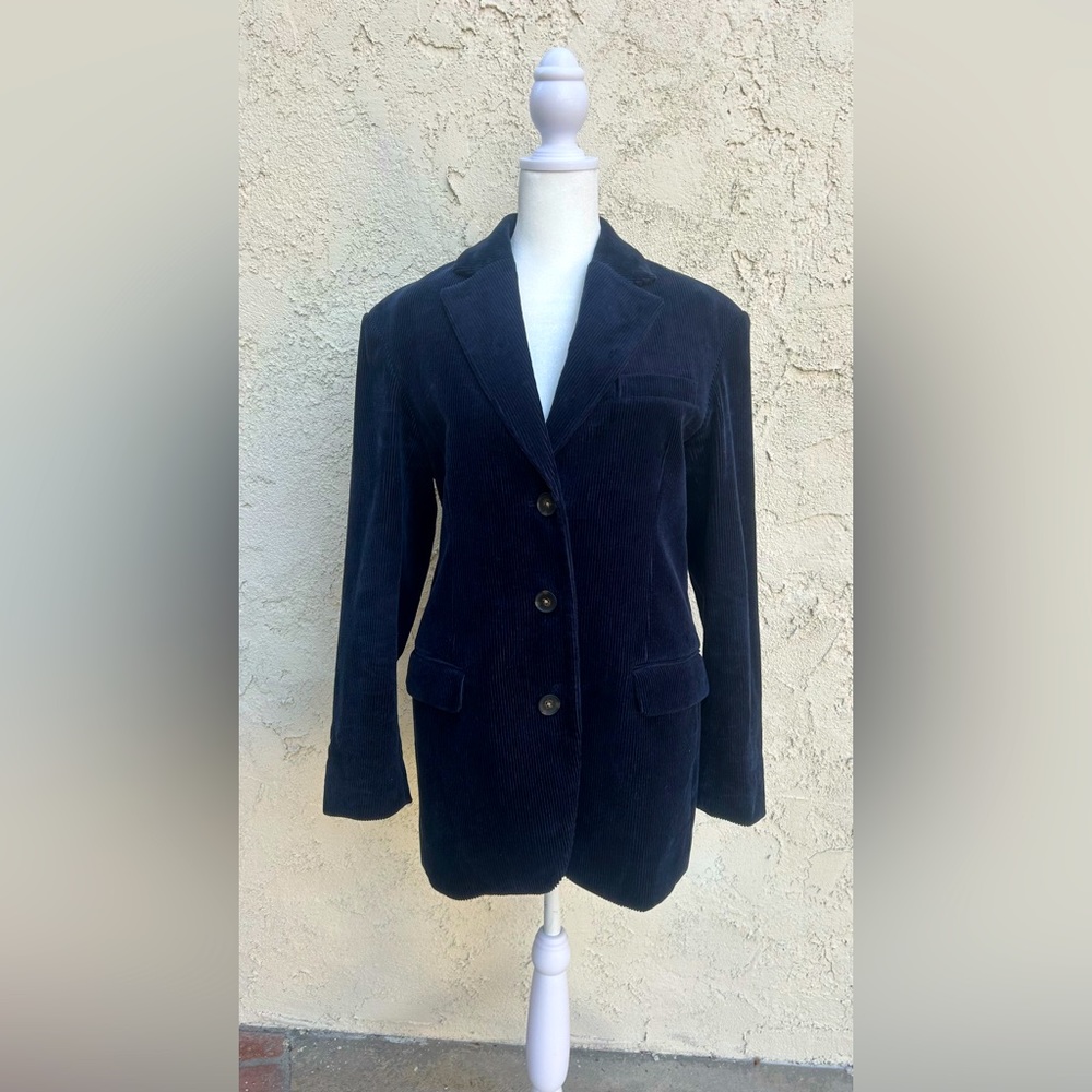 Oversized blue corduroy blazer